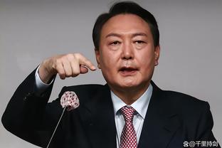 逆境绝平？德罗西执教罗马7胜3平1负，仅输给联赛领头羊国米