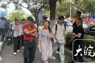 科尔：我们送给马刺27罚球 被投进17三分 你总得防住点啥啊！